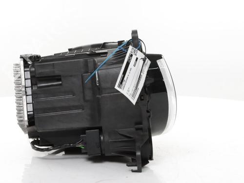 Left headlight LAND ROVER DEFENDER Station Wagon (L663) P300e Hybrid 4x4 | BP38409433C28 - Image 8