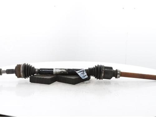 Used Right front driveshaft Right front driveshaft PEUGEOT 3008 II SUV (MC_, MR_, MJ_, M4_) 1.2 THP/ PureTech 130 (MRHNSM, MRHNSU, MRHNSJ, MRHNYW,... (131 hp) 37490339 37490339