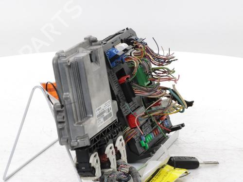 Engine control unit (ECU) CITROËN C5 III Break (RW_) 2.2 HDi 200 | BP30186121M57 - Image 9