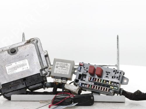 Centralita motor PEUGEOT BOXER Van (244) 2.2 HDi (101 hp) 30866804