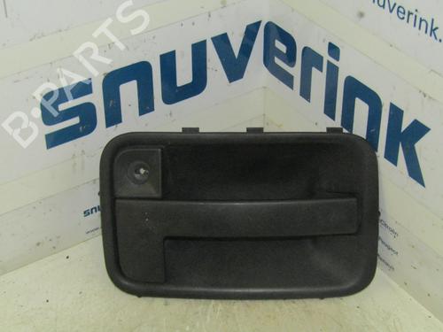 Used Front left exterior door handle PEUGEOT EXPERT Van (222) 2.0 HDI (94 hp) 21111187