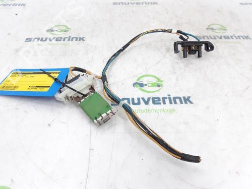Used Heater resistor PEUGEOT 107 (PM_, PN_) 1.0 (68 hp) 13325046