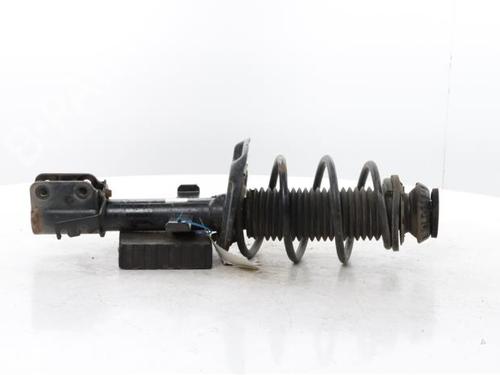 left-front-shock-absorber-renault-clio-v-b7_-2019-36539067 main image