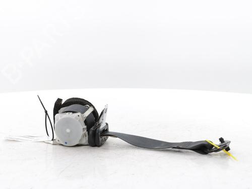 Used Rear left seatbelt TOYOTA YARIS (_P13_) 1.5 Hybrid (NHP130_, NHP130) (101 hp) 31261413