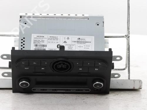 Bilradio Bilradio RENAULT TWINGO III (BCM_, BCA_) 1.0 SCe 70 (71 hp) 37262726 37262726