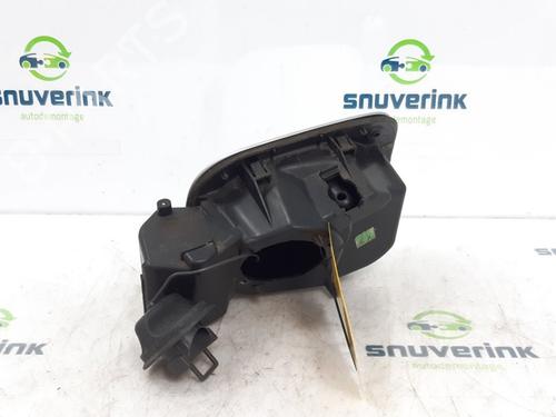 Fuel flap RENAULT CLIO III (BR0/1, CR0/1) 1.2 16V (BR02, BR0J, BR11, CR02, CR0J, CR11) | BP10807158C131 