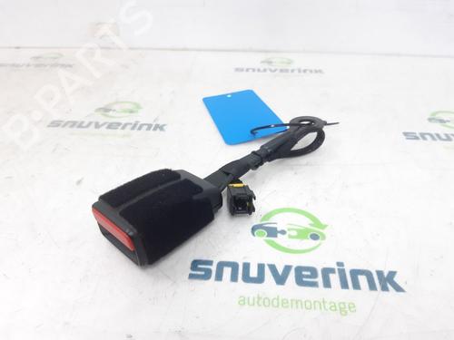 Seat buckle PEUGEOT 2008 II (UD_, US_, UY_, UJ_, UR_, UC_) 1.2 PureTech 130 (USHNS, URHNS) | BP21193859I32 