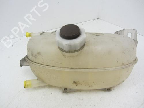 Used Expansion tank RENAULT MASTER II Van (FD) 2.5 dCi (120 hp) 13610631