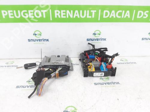 Used Engine control unit (ECU) Engine control unit (ECU) 25902249 25902249