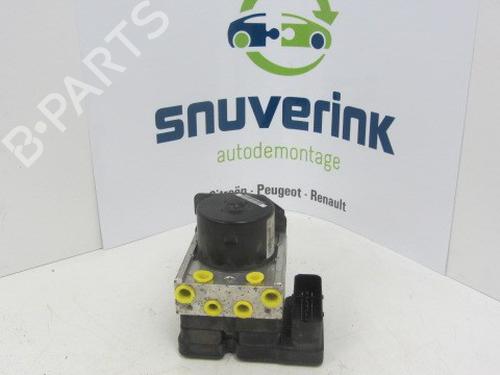 Abs pomp RENAULT TWINGO II (CN0_) 1.2 (CN0D) (58 hp) 10786168