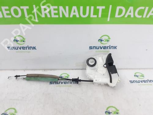 front-right-lock-mazda-cx-30-dm-2019-40574199 main image