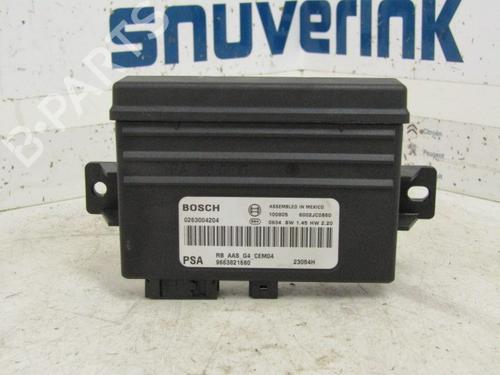 Used Electronic module PEUGEOT 308 I (4A_, 4C_) 1.6 16V (120 hp) 10790898
