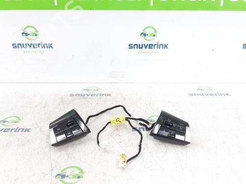 Used Steering wheel controls OPEL ASTRA L (O5) 1.2 (FPHNPJ) (110 hp) 15938553