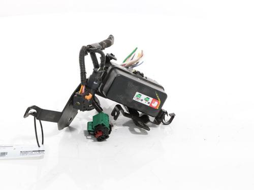 Used Fuse box Fuse box PEUGEOT 3008 II SUV (MC_, MR_, MJ_, M4_) Hybrid (224 hp) 27093071 27093071