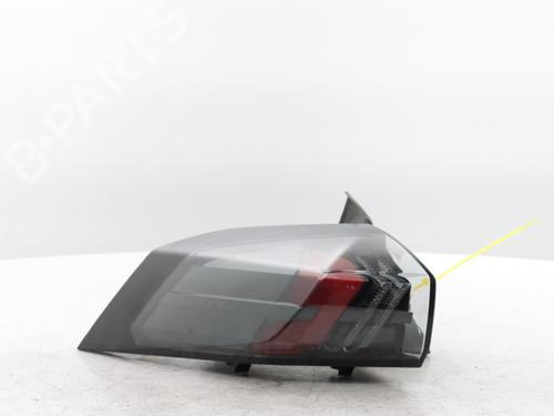 Used Left taillight PEUGEOT 2008 II (UD_, US_, UY_, UJ_, UR_, UC_) e-2008 (UKZKXZ) (136 hp) 31592488