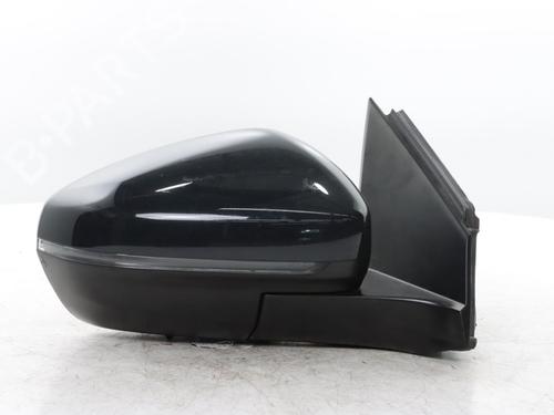 Specchietto retrovisore destro Specchietto retrovisore destro PEUGEOT 3008 II SUV (MC_, MR_, MJ_, M4_) 1.2 THP/ PureTech 130 (MRHNSM, MRHNSU, MRHNSJ, MRHNYW,... (131 hp) 36089920 36089920