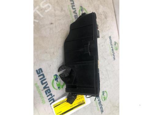 Fuse box SEAT IBIZA V (KJ1, KJG) 1.0 TSI | BP40579453E1 - Image 2