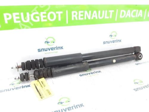 Used Right rear shock absorber Right rear shock absorber DACIA DUSTER (HS_) 1.2 TCe 125 (125 hp) 40575923 40575923