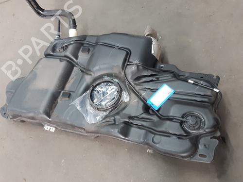Used Fuel tank PEUGEOT 5008 II (MC_, MJ_, MR_, M4_) 1.2 THP (MRHNYH, MRHNYW, MRHNSJ, MRHNSU, MRHNSM) (131 hp) 10808322