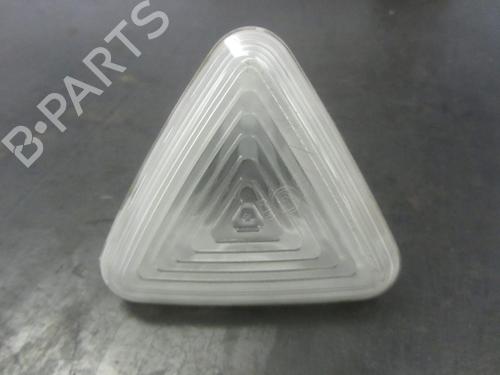 Intermitente delantero derecho RENAULT KANGOO / GRAND KANGOO II (KW0/1_) 1.6 (KW00, KW0Y, KW0E, KW0N, KW0P) (87 hp) 13188348