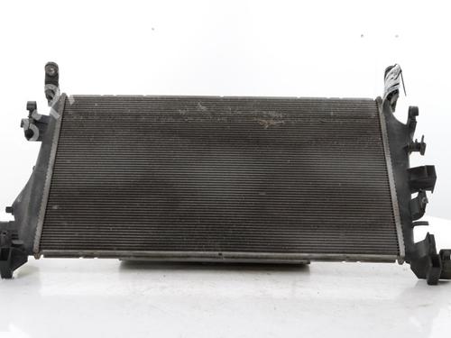 Used Water radiator Water radiator 38234735 38234735