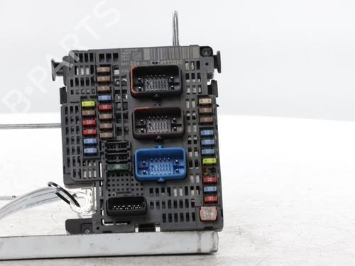 Used Fuse box Fuse box 34423294 34423294