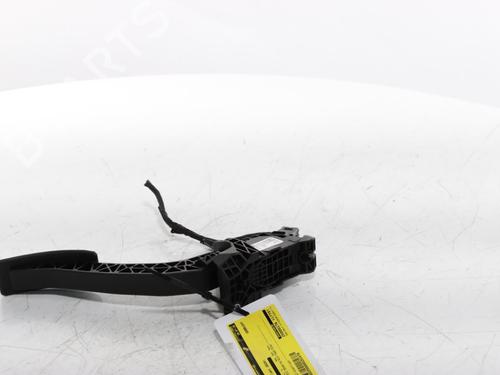 pedal-volvo-ex40-536-2024-27971118 main image