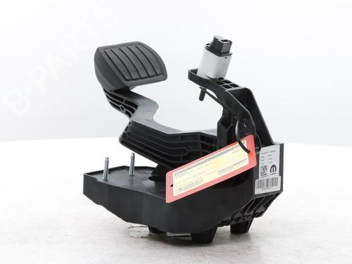 Used Break pedal Break pedal 38347676 38347676
