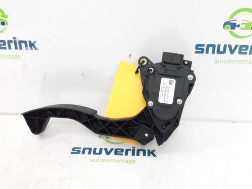 Used Pedal RENAULT TWINGO III (BCM_, BCA_) Z.E: (BCA1) (82 hp) 10808691
