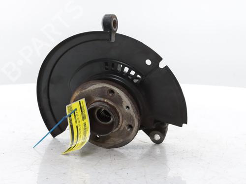 Used Left front steering knuckle Left front steering knuckle RENAULT CLIO V (B7_) 1.6 E-TECH 140 (B7MU) (140 hp) 39716833 39716833