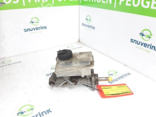 Used Brake master cylinder CITROËN C25 Bus (280_, 290_) 2.5 D Turbo (95 hp) 29640353