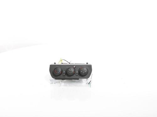 Used Climate control Climate control 29068640 29068640