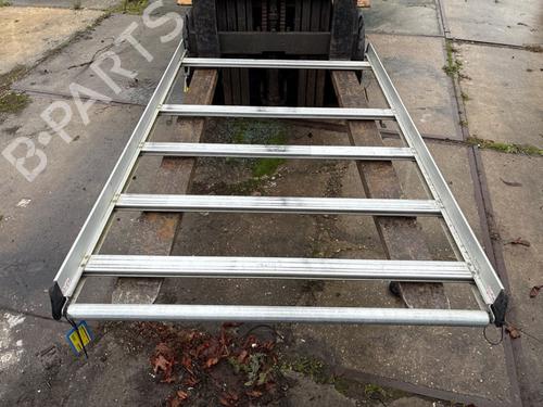 Used Roof bar PEUGEOT PARTNER Box Body/MPV (K9) 1.5 BlueHDi 75 (75 hp) 30186277