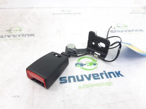 Used Seat buckle PEUGEOT 308 SW II (LC_, LJ_, LR_, LX_, L4_) 1.6 BlueHDi 120 (120 hp) 18311909