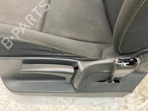 Left front seat RENAULT SCÉNIC III (JZ0/1_) 1.4 16V (JZ0F, JZ1V) | BP22218124C15 
