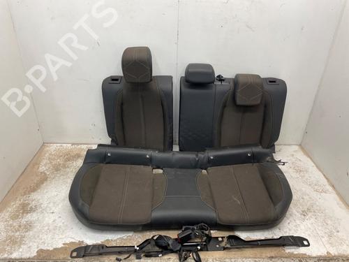 Sæde Bagtil DS DS 3 / DS 3 CROSSBACK (UR_, UC_, UJ_) 1.2 PureTech 100 (URHNKK, URHNEK) (101 hp) 27688069