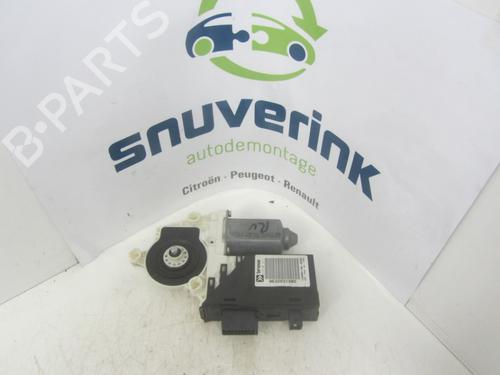 Used Electronic module CITROËN C5 I Break (DE_) 2.0 16V (DERFNF, DERFNC, RERFNC) (136 hp) 21110824