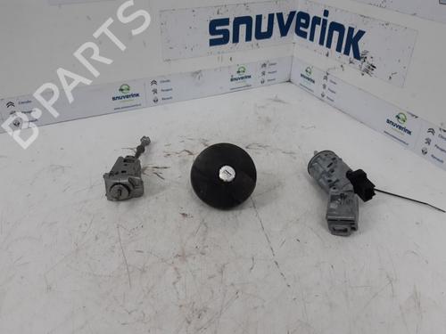 Used Ignition barrel CITROËN C3 II (SC_) 1.4 (73 hp) 13323503