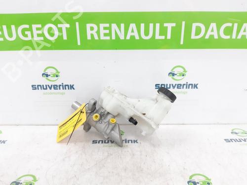 Used Brake master cylinder RENAULT MEGANE IV Grandtour (K9A/M/N_) 1.3 TCe 160 (K9NC) (158 hp) 18325593
