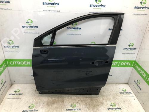 Used Left front door RENAULT CAPTUR II (HF_) TCe 130 (HFMF) (131 hp) 19102965