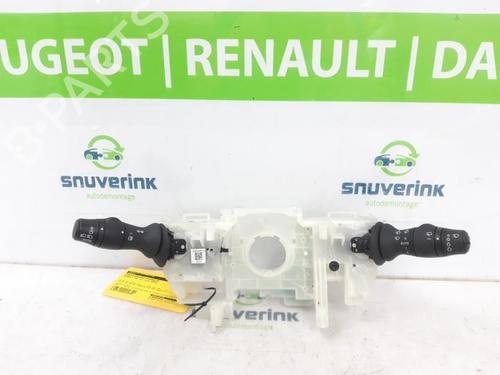 Used Steering column stalk Steering column stalk RENAULT ZOE (BFM_) ZOE (92 hp) 40579546 40579546