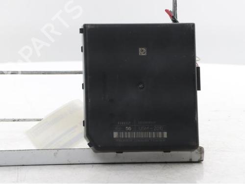 Used Fuse box Fuse box RENAULT MASTER III Van (FV) 2.3 dCi 130 FWD (FV0M, FV0Y, FV0J, FV02, FV03) (130 hp) 39618963 39618963
