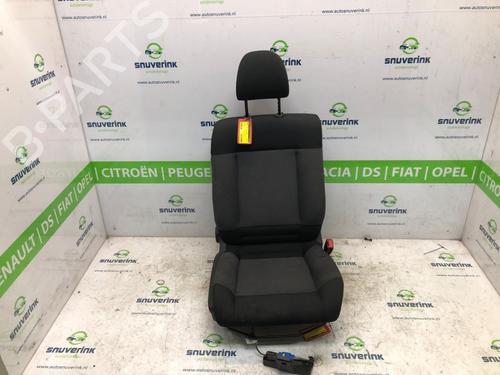 Used Right front seat Right front seat 18247338 18247338
