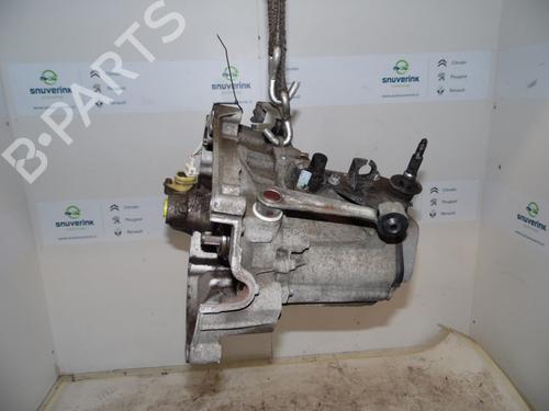 Used Gearbox PEUGEOT 206 Hatchback (2A/C) 1.4 i (75 hp) 13188707