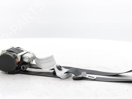 front-left-seatbelt-peugeot-2008-i-cu_-2013-33814039 main image