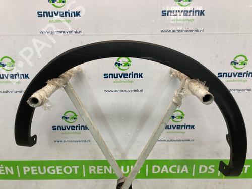 Used Wheel arch trim RENAULT ARKANA I (LCM_, LDN_) 1.6 E-TECH 145 (LDMU) (143 hp) 24943878