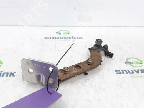 Used Hinge/Door check strap Hinge/Door check strap 18950284 18950284