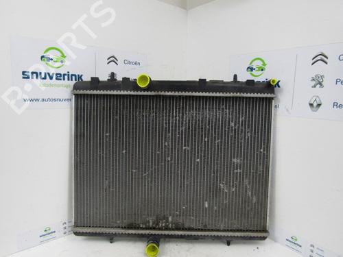 Used Water radiator Water radiator 10794236 10794236