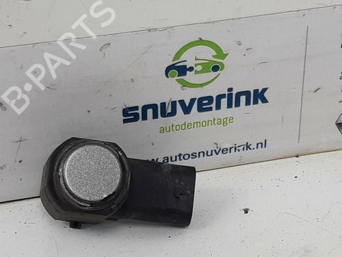 Used Electronic module RENAULT LAGUNA III Grandtour (KT0/1) 2.0 dCi (KT0M, KT0N, KT0S, KT19, KT1F) (173 hp) 10799121