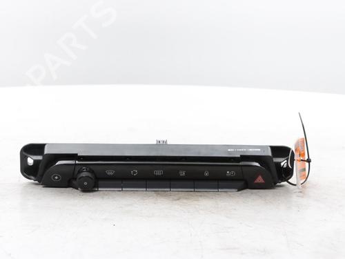 Used Climate control Climate control 38110640 38110640